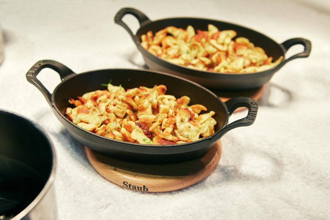 Staub Magnetic Trivet 15 X 11Cm