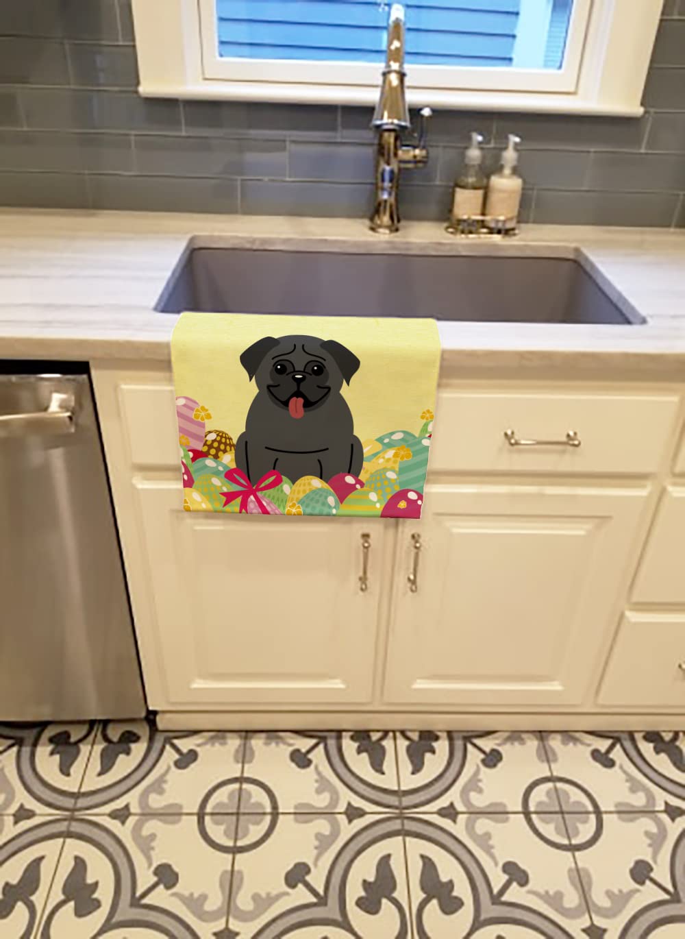 Caroline'S Treasures Bb6006Ktwl Easter Eggs Pug Black Kitchen Towel Dish Cloths Guest Hand Towel Decorative Bathroom Towel For F