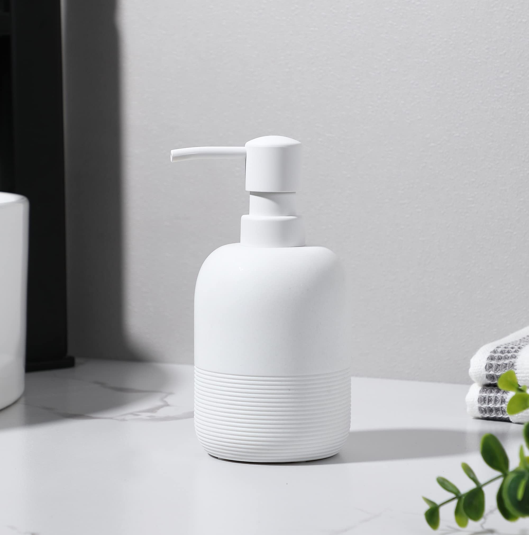 Galdal White Soap Lotion Dispenser With A Spare Pump,Liquid Hand Soap Dispenser Sets For Bathroom Countertop,2Pcs/Set Soap Dispe