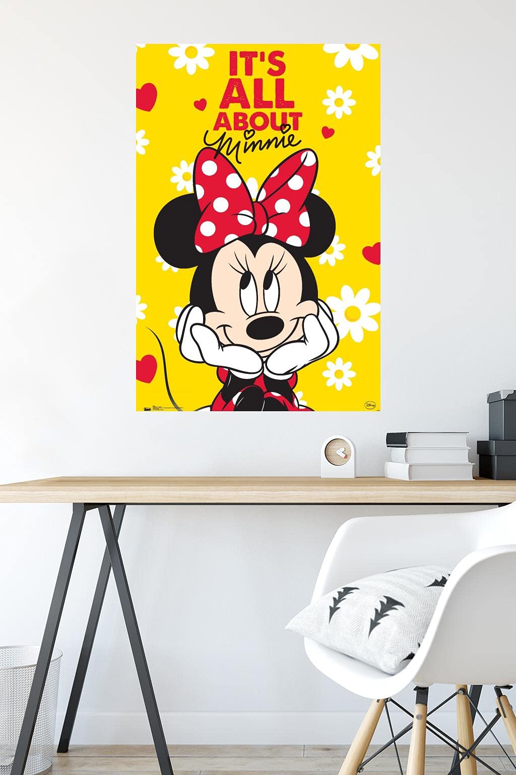 Trends International Disney Minnie Mouse - Classic Wall Poster, 22.375'' X 34'', Premium Unframed Version