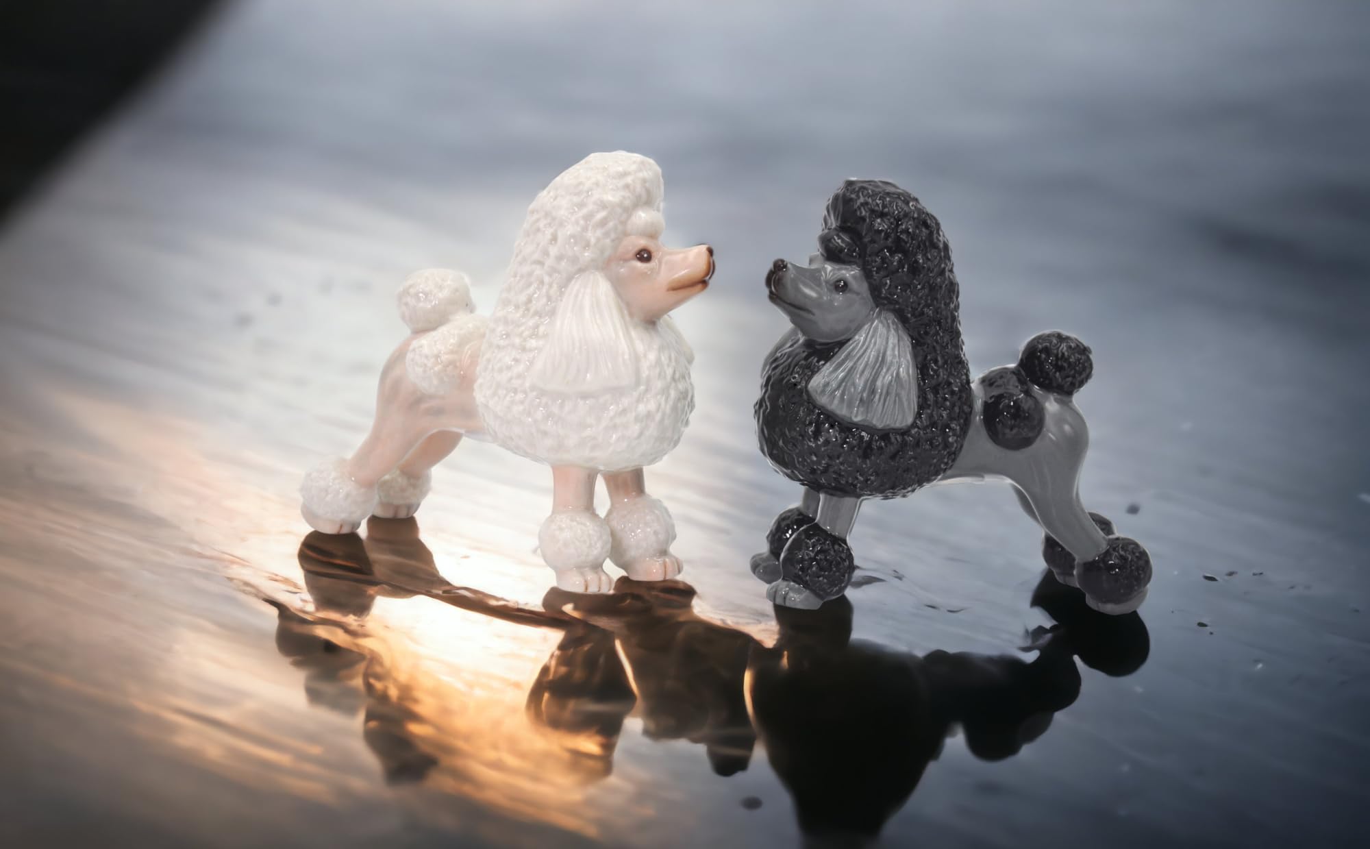 Fine Porcelain Black And White Poodle Dogs Salt & Pepper Shakers Set, 3-7/8'' H