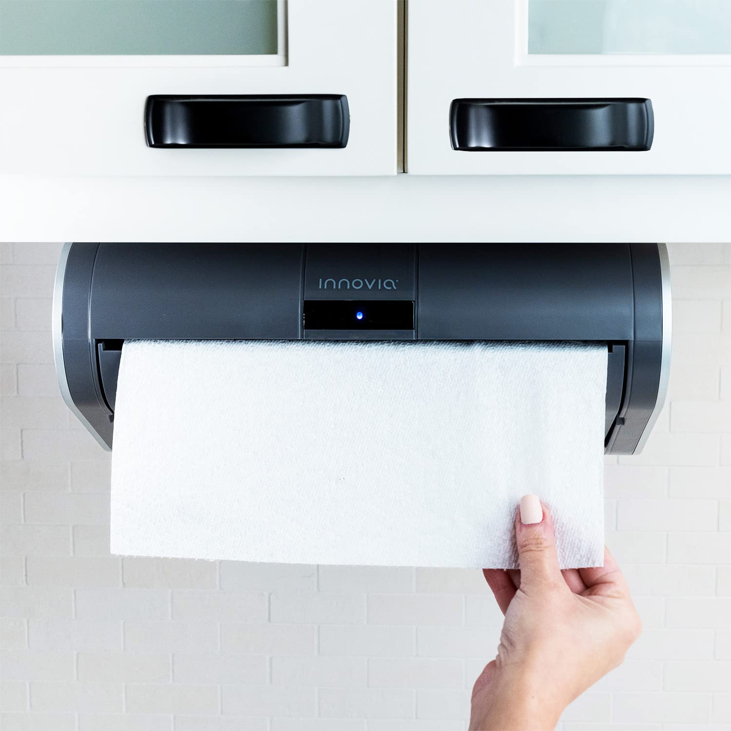 Innovia Automatic Paper Towel Dispenser. Touchless Technology. Works With Most Paper Towel Brands And Sizes. Dispenses The Numbe