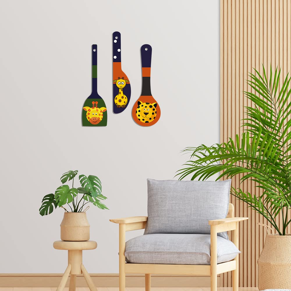 Artvibes Cute Animals Wooden Wall Hanger for Home | Office | Living Room | Gift | Modern Decoration Items | Kitchen Wall Decor |