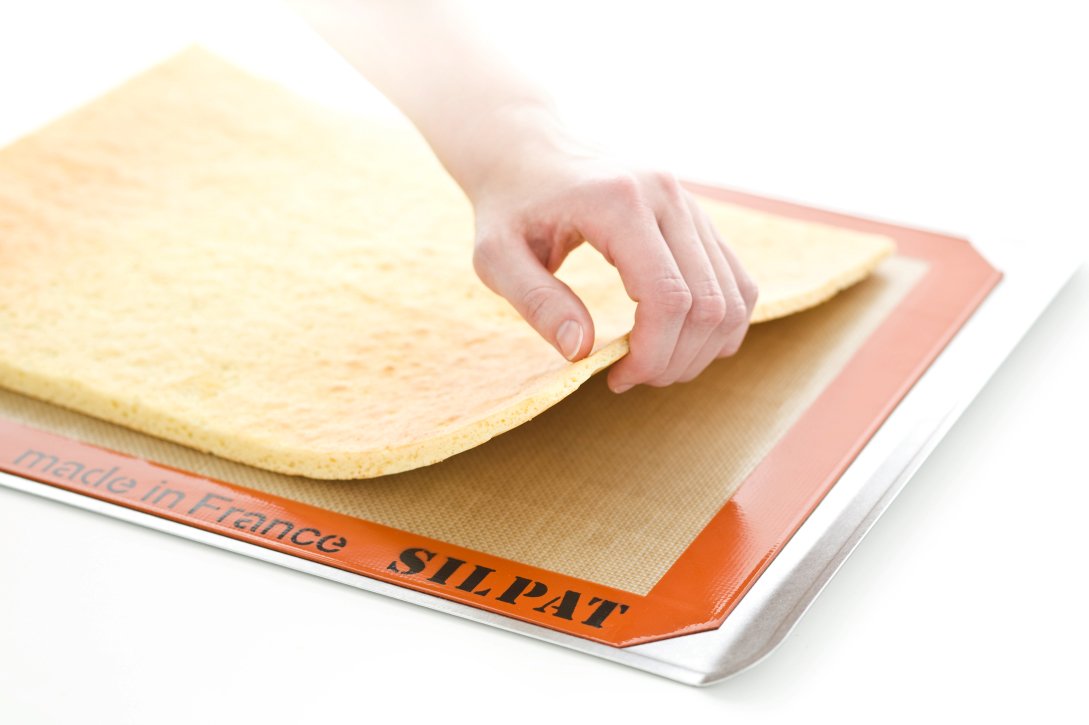 Silpat Toaster Oven 7 7/8'' X 10 13/16'' For A 8'' X 11'' Sheet Pan