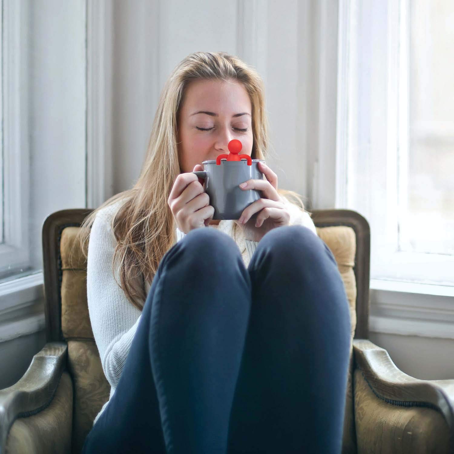 Tea Infuser Cute Tea Strainer for Loose Tea Stainless Steel Fine Mesh Tea Ball Steeper with Silicone Lid for Mug and Cup  Red