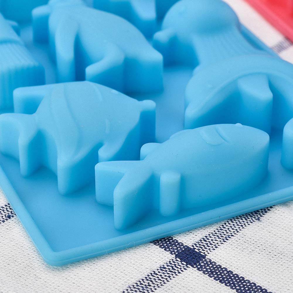 2Pcs Marine Chocolate Mold, Under The Sea Animal Silicone Ice Cube Trays, Whale Fish Dolphin Penguin Squid Octopus Silicone Jell