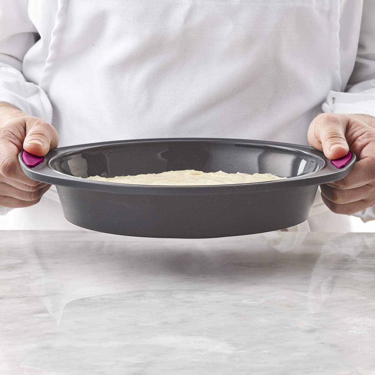 Trudeau Round Silicone Cake Pan, 9 Inch, Fuchsia