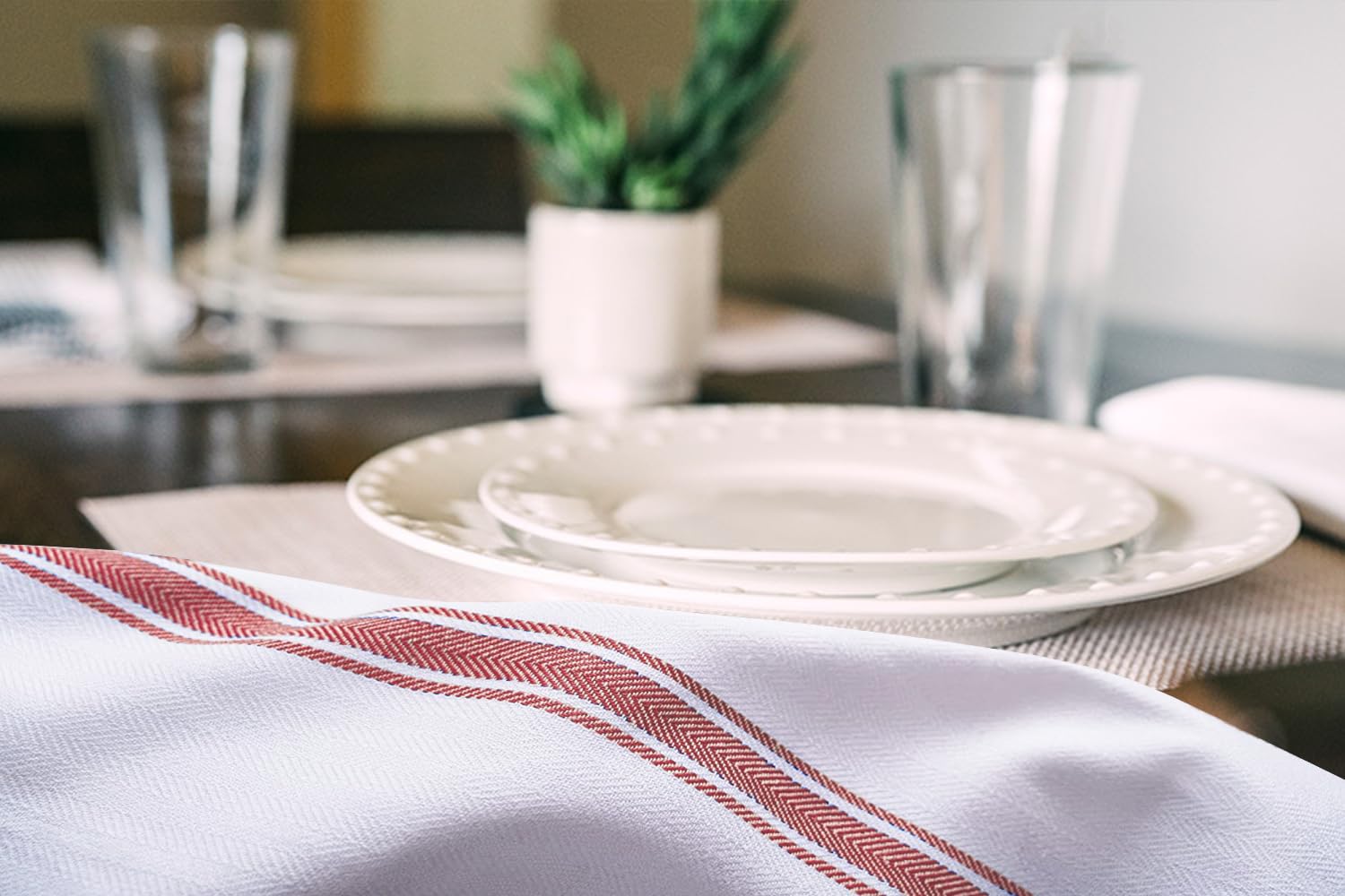 Avalon Dish Towels Set (Value Pack of 30) Size 15x25 Inch  100% Cotton Soft & Absorbent Linen Kitchen Towels  Tea Towels  Reusable Cleaning Cloths for Household Cleaning (Red)