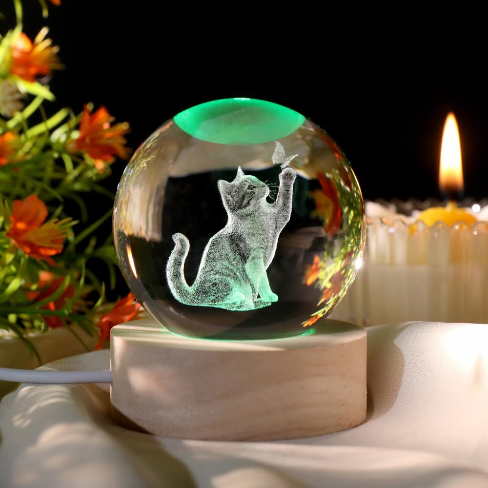 ZRENJHUS Cat Lover Gifts for Women 3D Cat Crystal Ball Themed Gift Mom Birthday Kitty Laddy Gift for Christmas Mothers Day