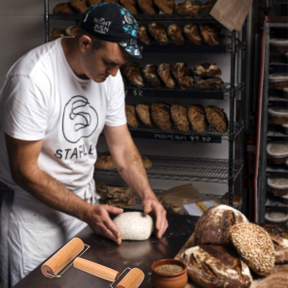 2 Pieces Pizza Pie Dough Roller Docker Set, Aulufft Wood Pastry Pizza Roller Rolling Pins And Time Saver Pizza Plastic Dough Doc