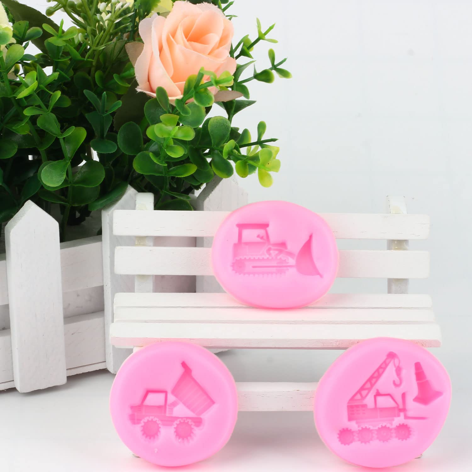 Mujiang Small Size Bulldozer Fondant Molds Crane Construction Truck Silicone Mold For Chocolate Cake Decorating Set Of 3