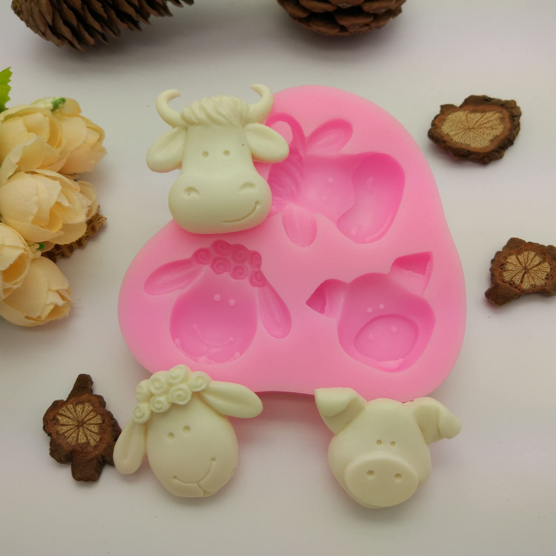 Cestony Cute Lovely Farm Animals Head Cow Sheep Pig Present Silicone Molds For Diy Cake Fondant Biscuit Cookies Soap Sugar Puddi