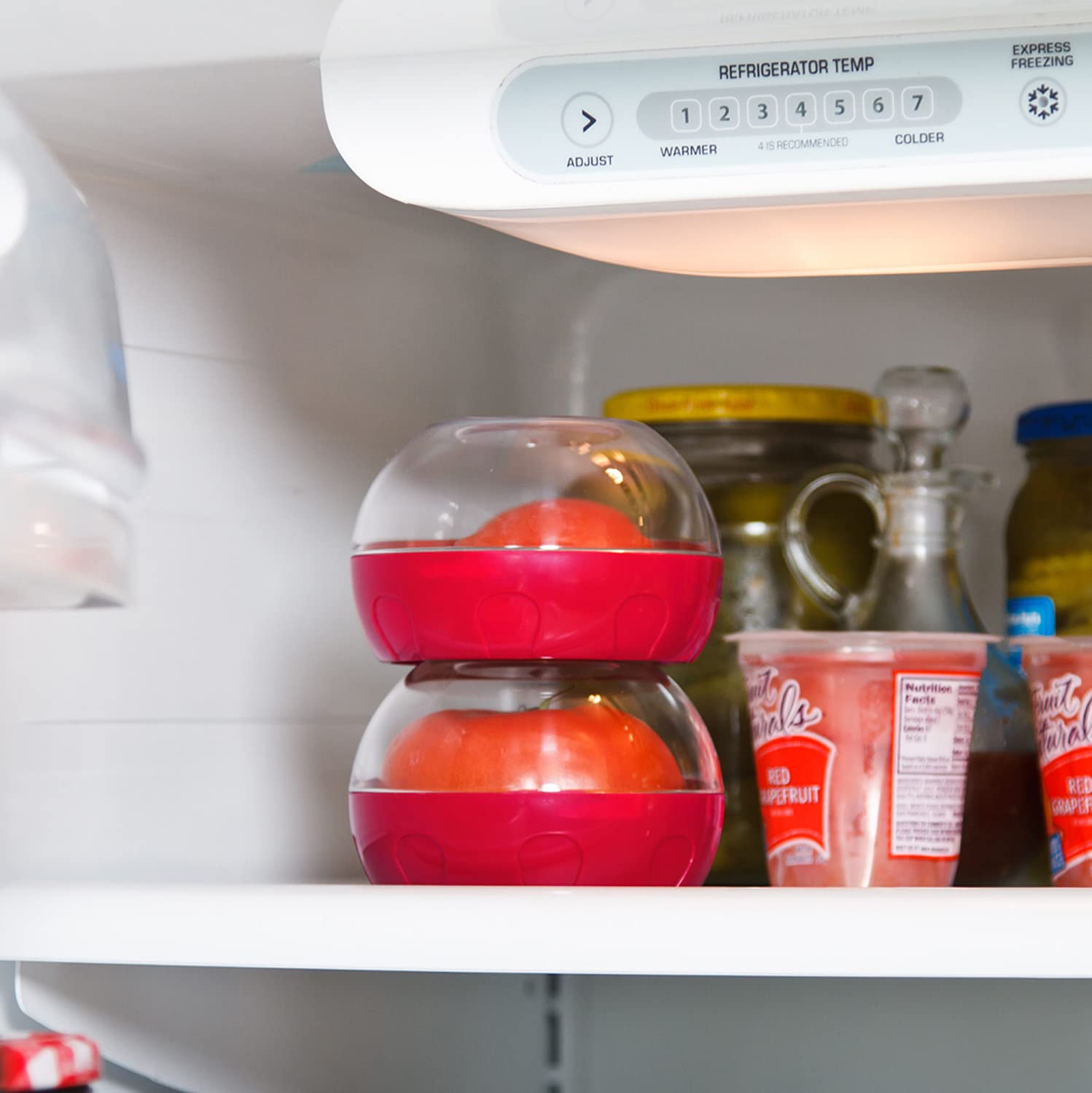 Progressive Lks-12Dp 4-1/4'' X 4-1/4'' X 2-3/4'' Clear Tomato Keeper