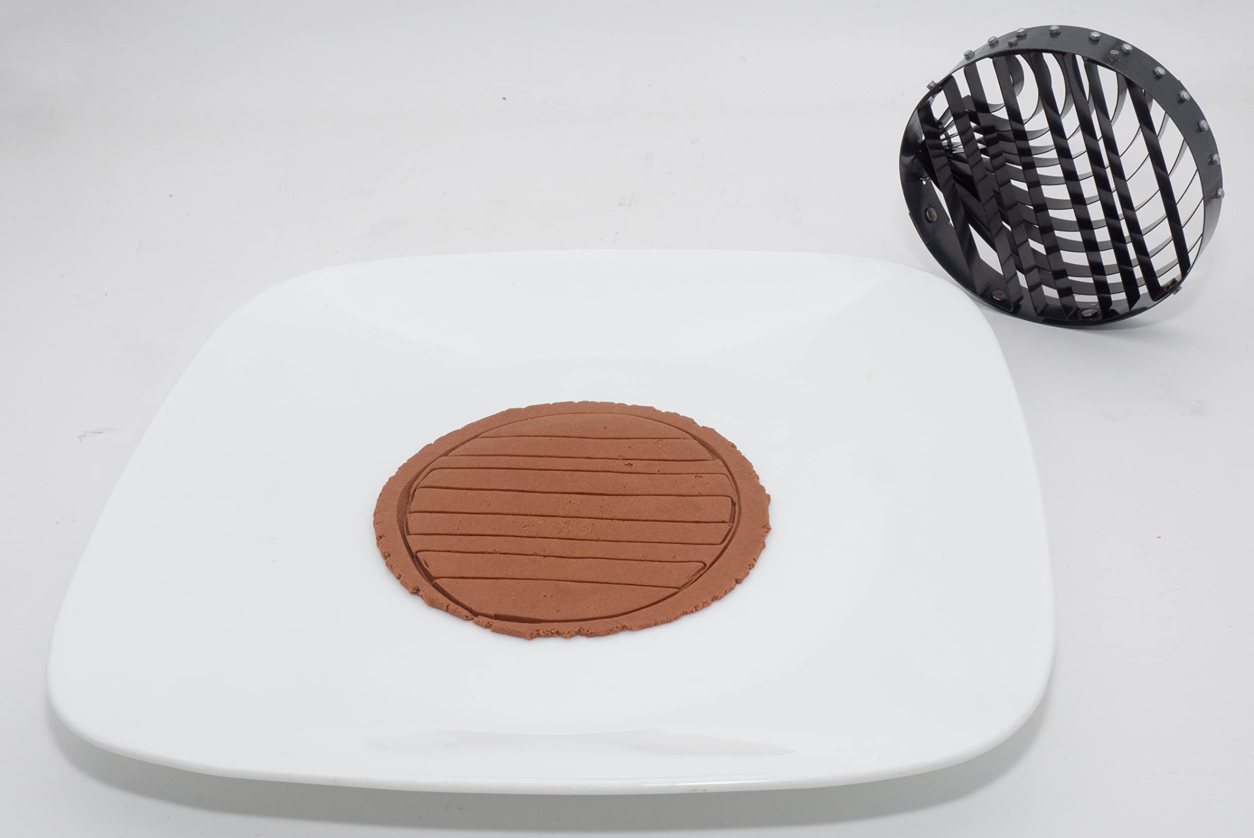 Concha Cutter Mexican Bread Stamp Tool Cortador De Conchas Para Pan Dulce Mexicano, 4 Inches Diameter 0.9 Inches Height Two Side