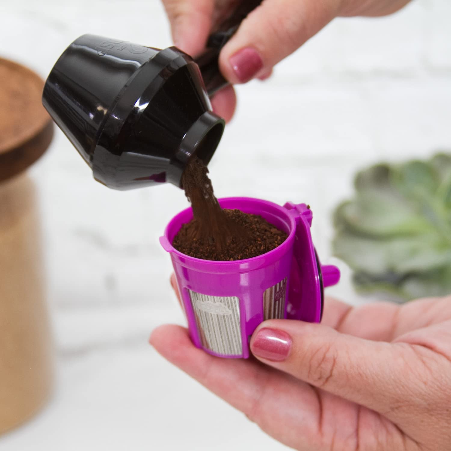 Perfect Pod Ez-Scoop Coffee Scooper & Funnel For Reusable K Cup Refillable Coffee Pods, 2 Tablespoon Capacity