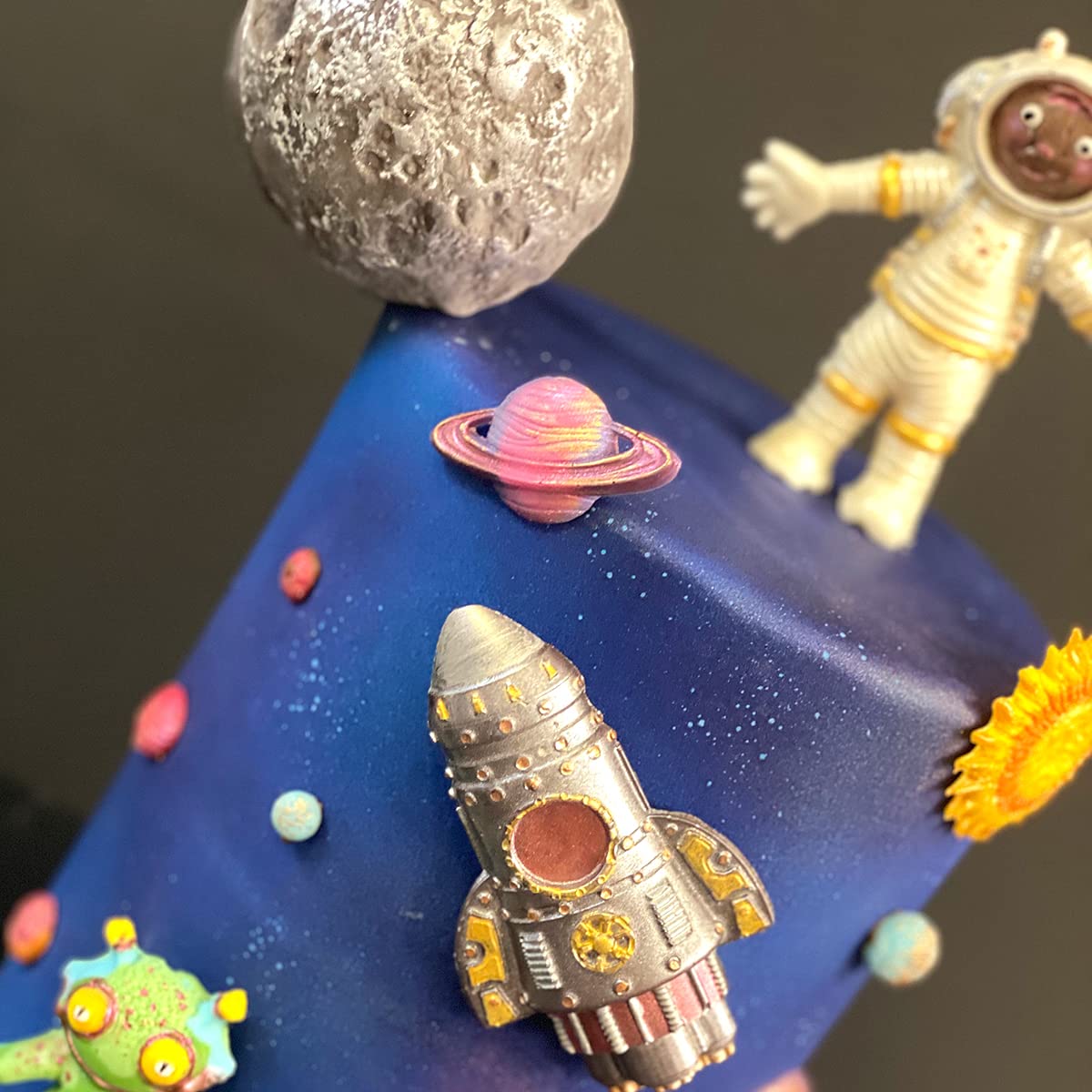 Katy Sue Space Rocket Silicone Mold For Cake Decorating & Crafts. Rocket Is 3.9 X 2.4 X 0.7 Inches. For Fondant, Gum Paste, Suga