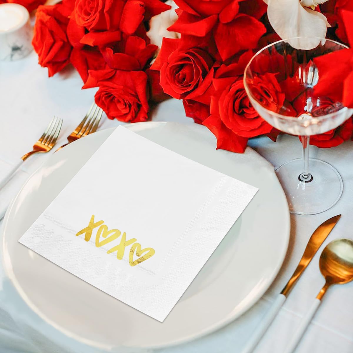 Horaldaily 50 Valentine Disposable Paper Decorative Guest Napkins, Xoxo Golden Foil Heart Hand Towel For Party Lunch Dinner Kitc