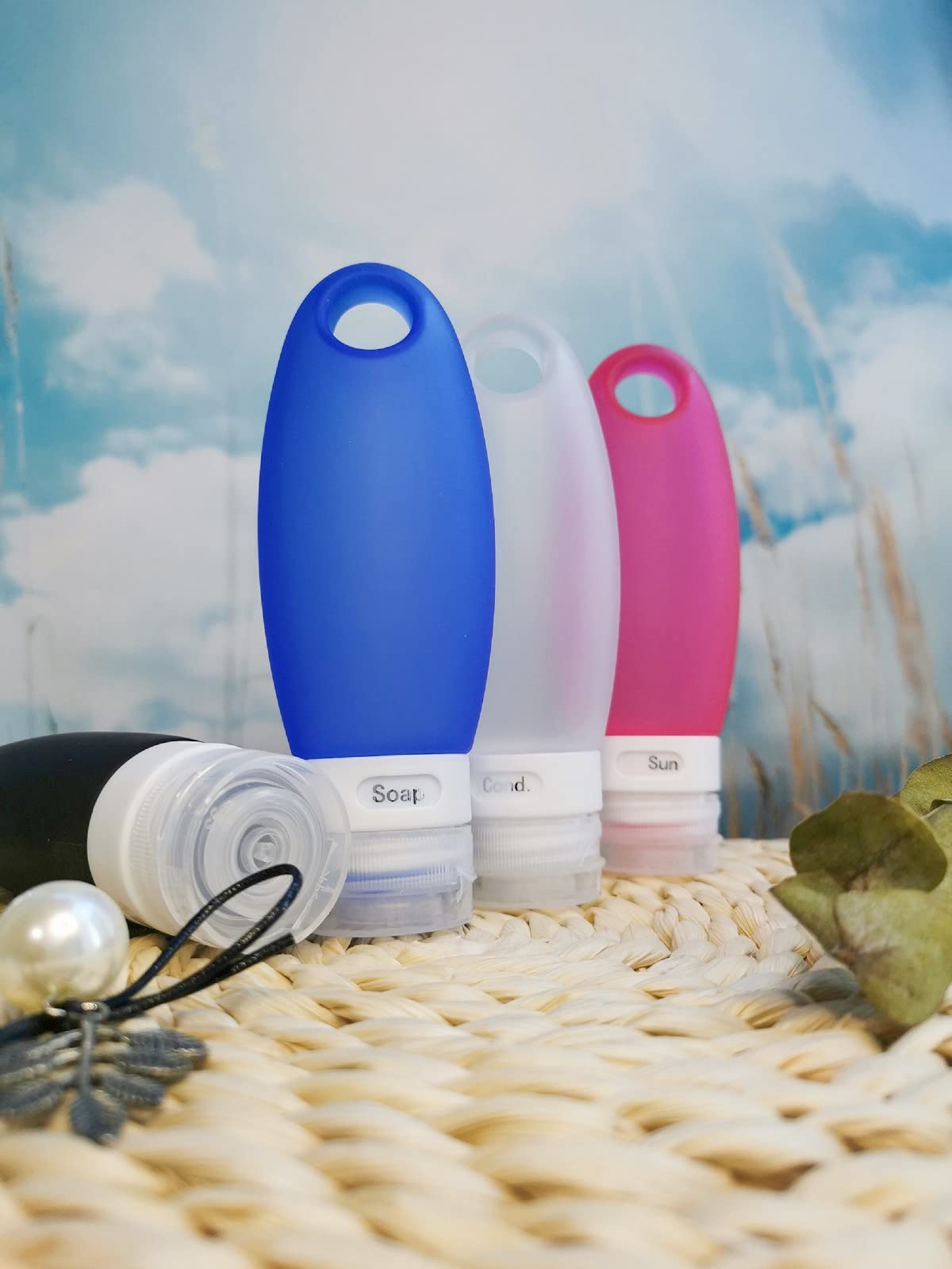 Fullplus Portable Silicone Squeezable Bottles Refillable Cosmetic Gym Containers Travel Tsa Approved Tube Set With Shower Lanyar