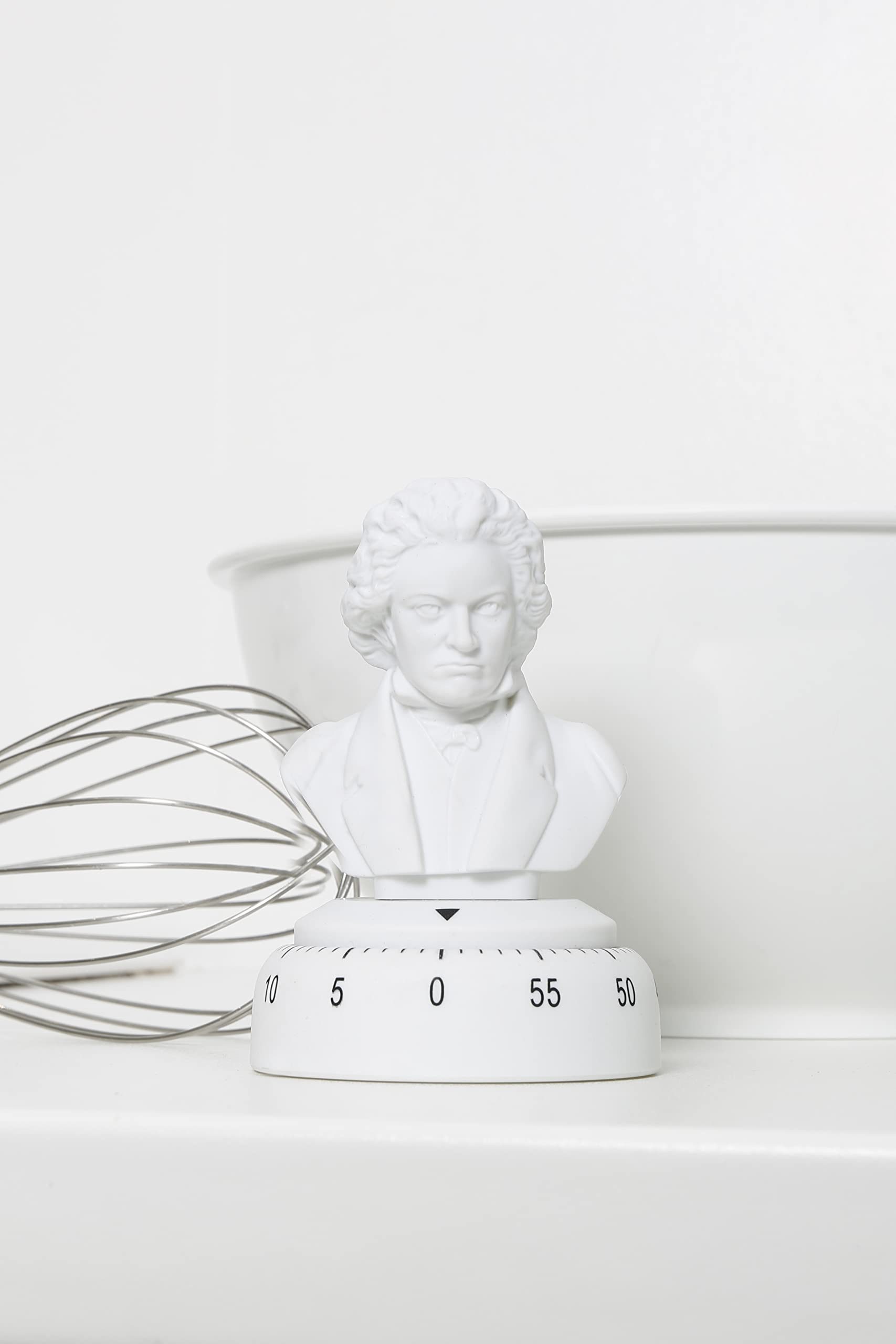 Kikkerland Beethoven 60 Minute Kitchen Timer, Mechanical Kitchen Timer, Wind Up Timer For Cooking, Reading And Sports, Plays Fur