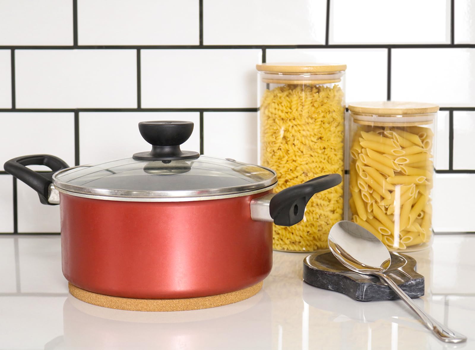 Round Cork Trivets, 7.5 Inches Heat Cork Trivets For Hot Dishes, Pots And Pans, Plant Trivets, 4-Pack