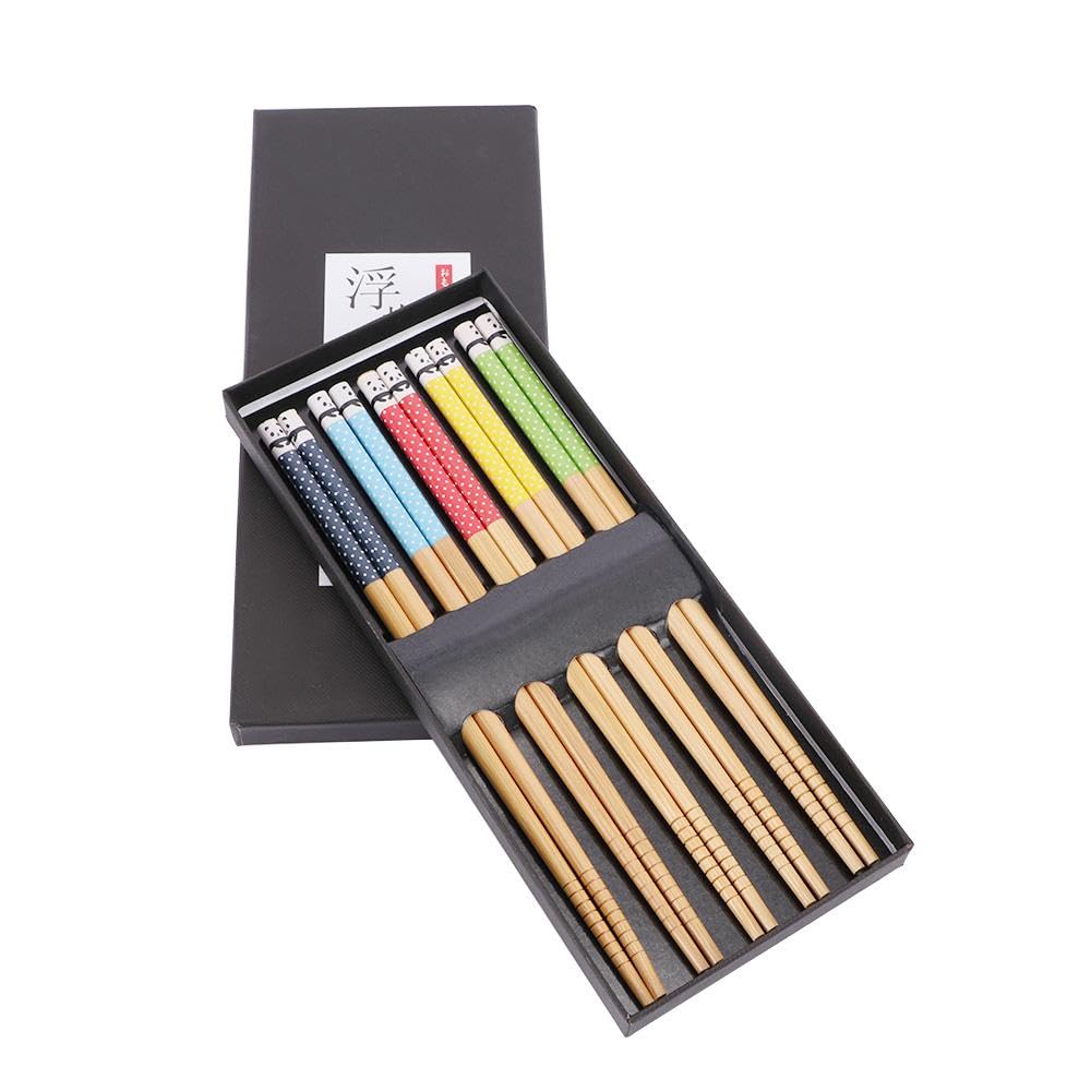 10 Pairs Wooden Chinese Style Chopsticks, 8.9 Inch Long Chopsticks Reusable Dinning Eating Sushi Chopstick Kitchen Tableware