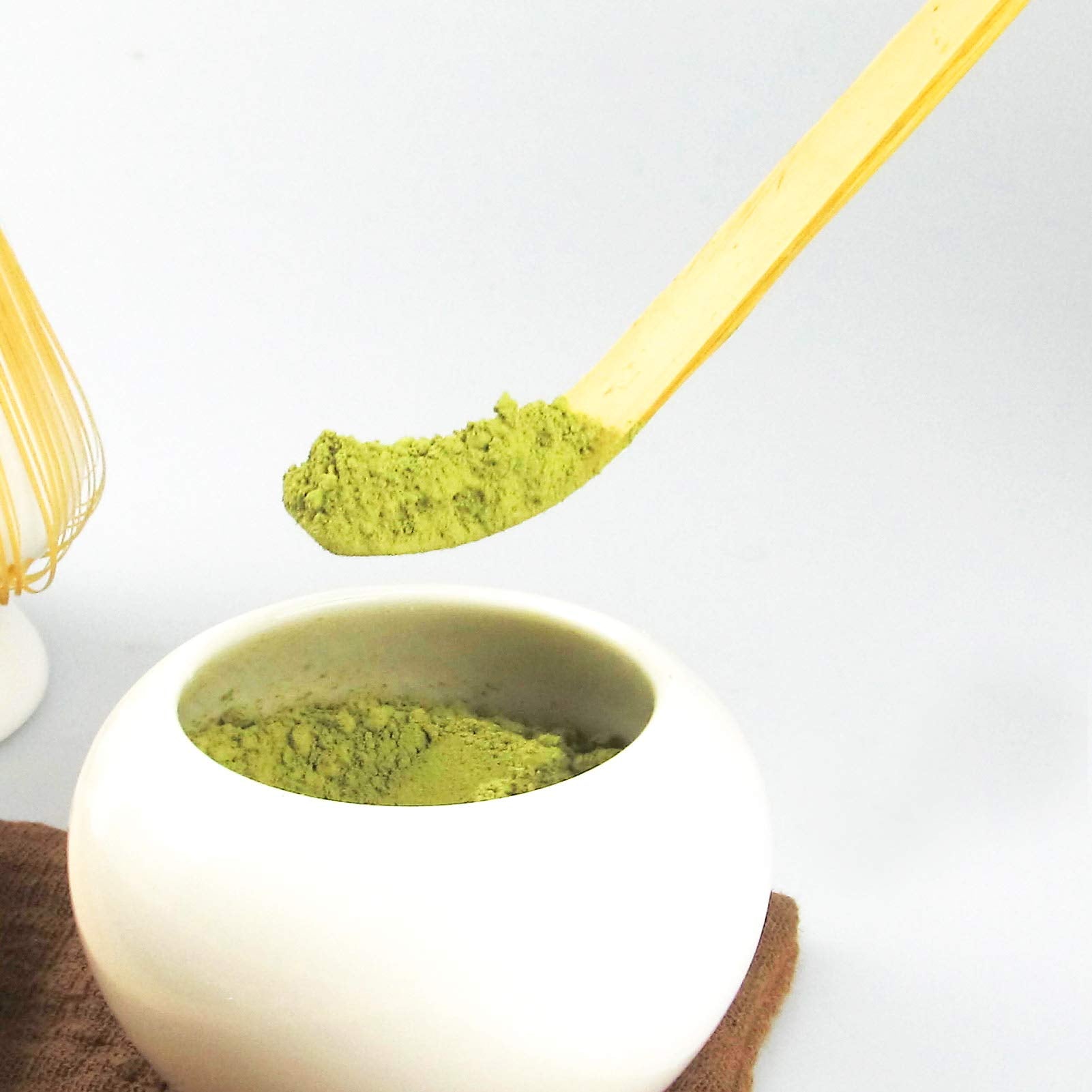 Artcome 6 Pcs Japanese Matcha Tea Set, Matcha Whisk, Traditional Scoop, Tea Spoon, Tea Cloth, Bamboo Holder, Scoop Holder Handma