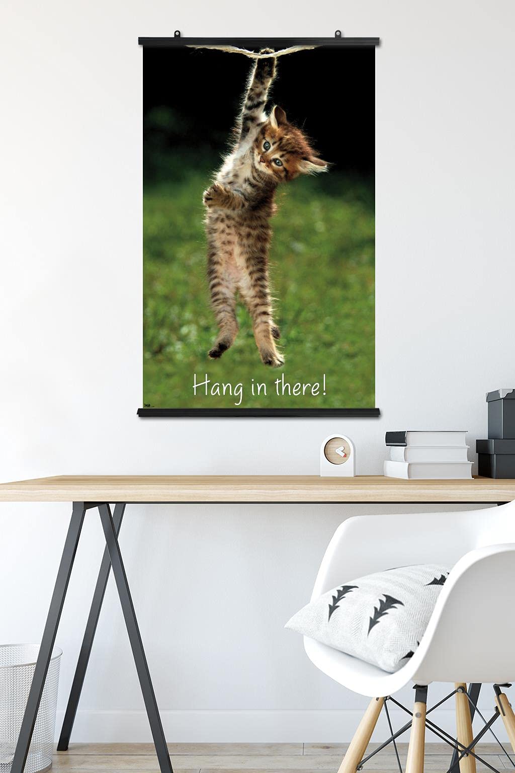 Trends International Famous Kitten Poster - 34L" x 22.4W", Premium Clip Bundle