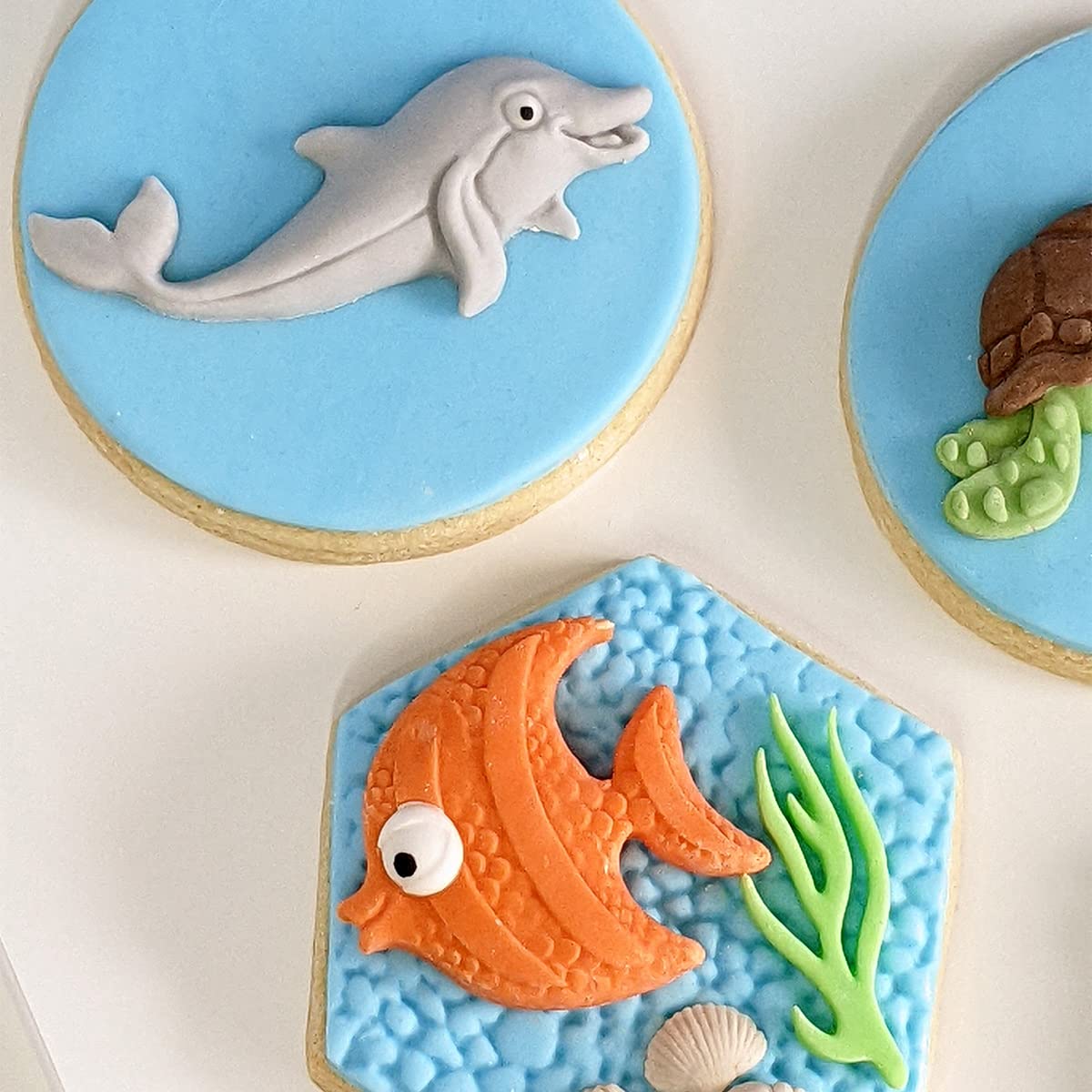 Katy Sue Dolphins Silicone Mold For Seaside & Sea-Themed Cake Decorating & Crafts - Makes 1 Large Dolphin 4.5 X 1.4 Inch & 1 Sma