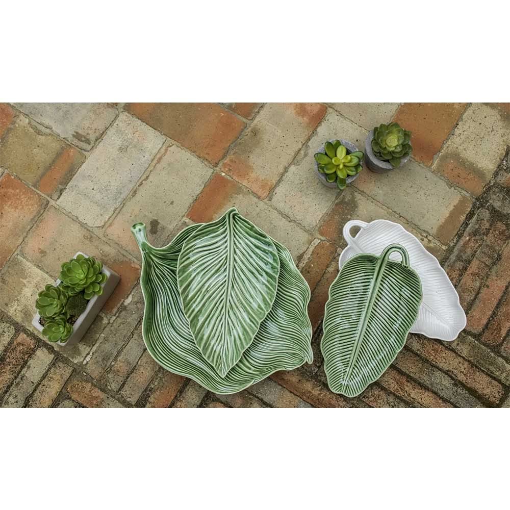 Bordallo Pinheiro Green Banana Leaf Earthenware Salad Bowl