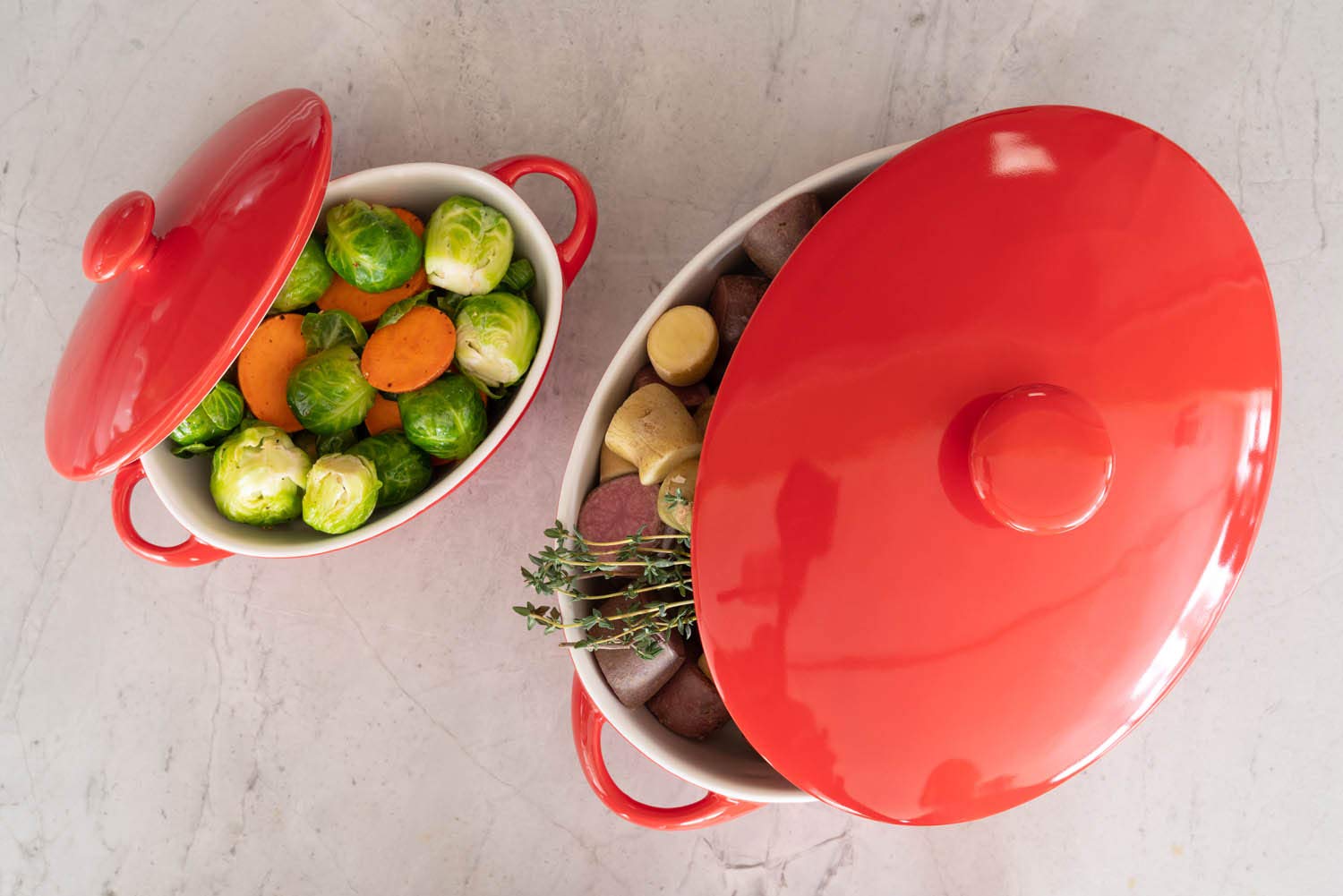 10 Strawberry Street Sienna Covered Casserole 10'' And 7'' Bakeware Set, Red