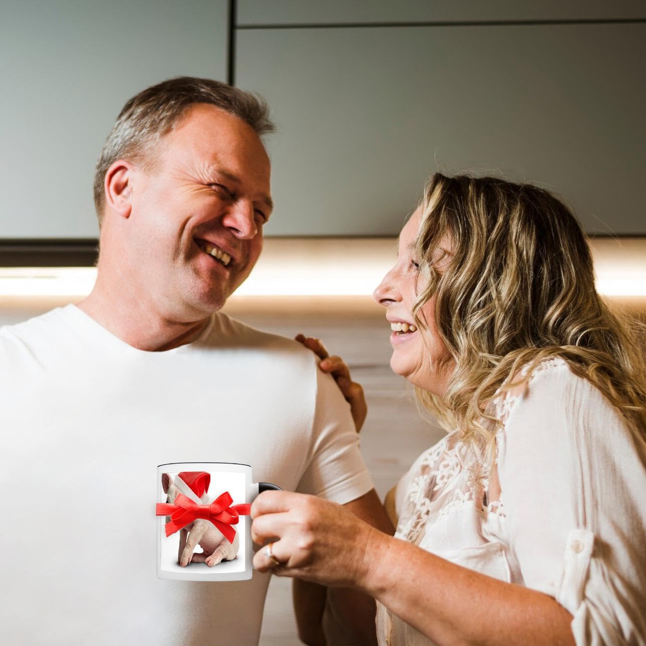 3dRose Christmas Pig-Two Tone Black Mug, 11-Ounce, Multicolored