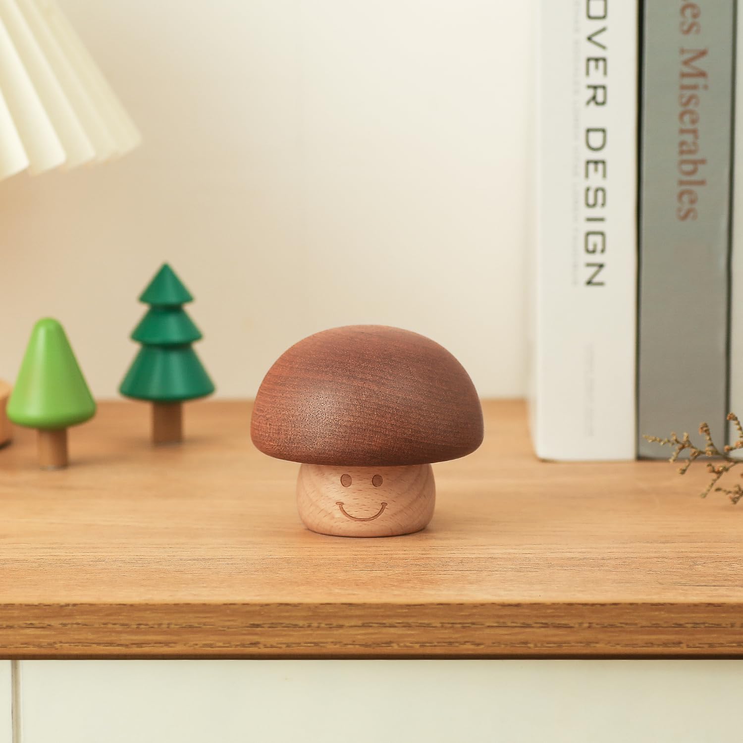 Wood Happy Birthday Wind up Music Box Mini Cute Mushroom Vintage Engraved Mechanism Musical Boxes Birthday Gift for Family Frien
