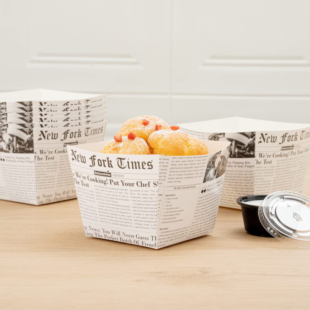 Restaurantware Bio Tek 4.3 X 4.3 X 3.2 Inch Snack Boxes 200 Pe Coating Treat Boxes - Sturdy Disposable Newsprint Paper French Fr