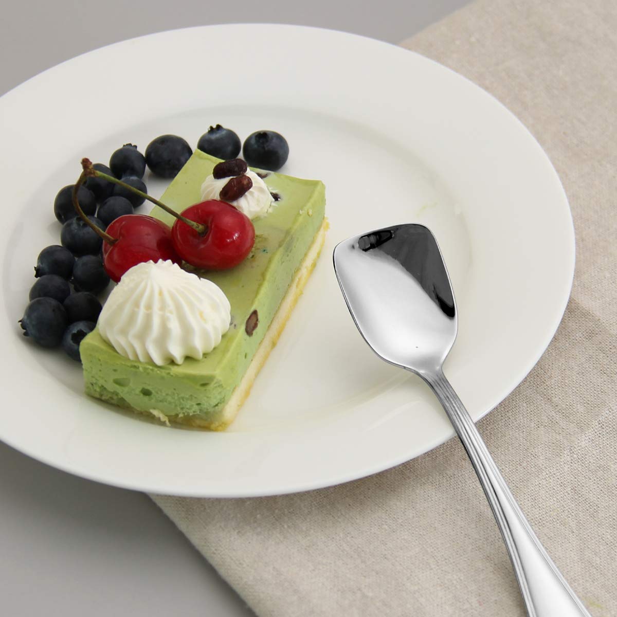 Hissf Ice Cream Spoons 18/10 Stainless Steel Dessert Spoon 4 Pcs, Shovel Spoons, 6.0 Inches, Dishwasher Safe