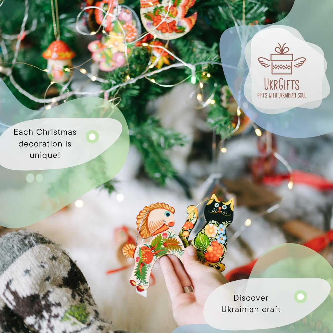 Christmas Tree Ornament Owls made of Wood Hand Painted 4,7 ? 3,7 ? 0,2 Inch. Cute Christmas Tree Decorations Animals according t