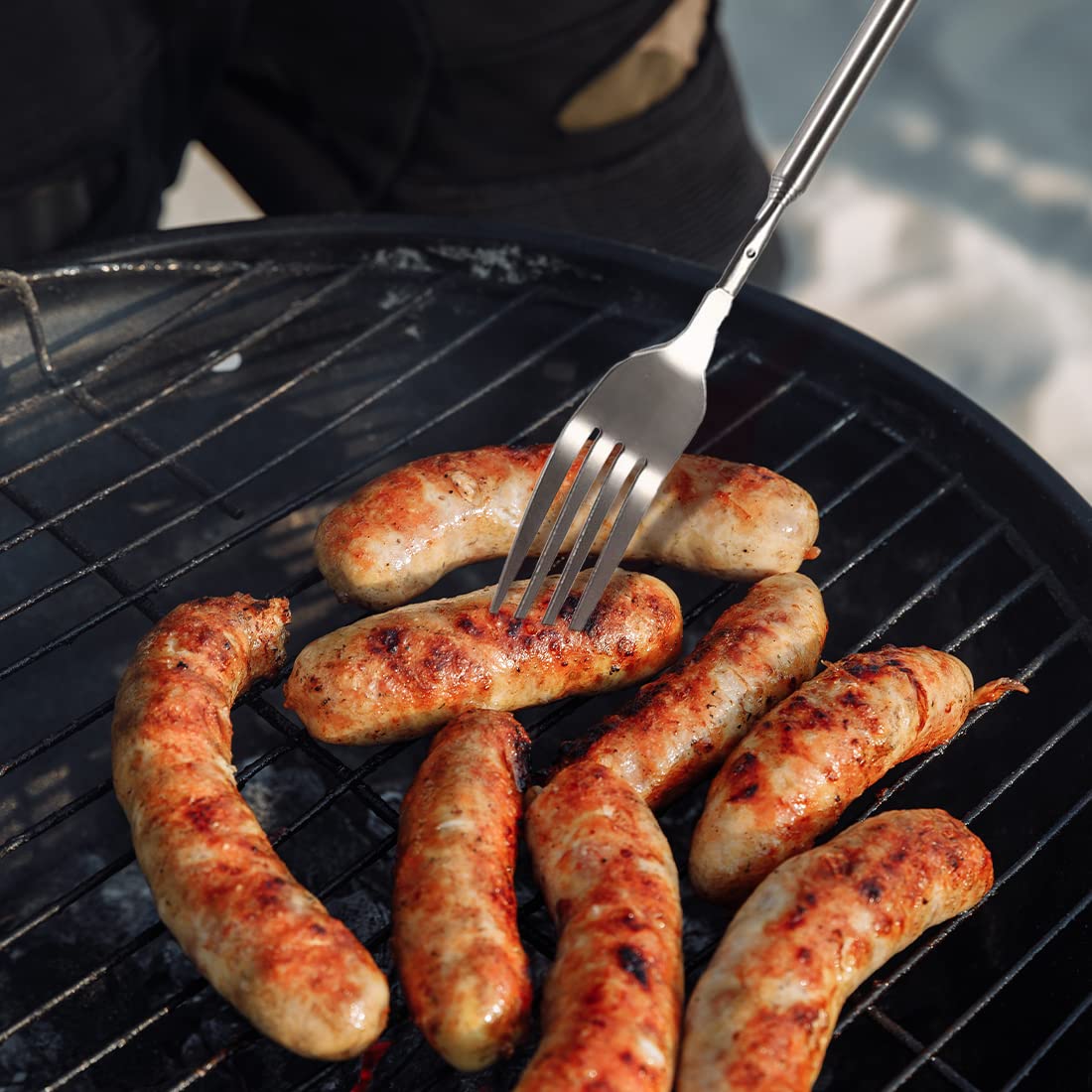 Atqik 2Pcs Extendable Fork,Telescopic Stainless Steel Dinner Long Forks Extends To 25 Inches,Bbq Fruit Dessert Long Handle Fork