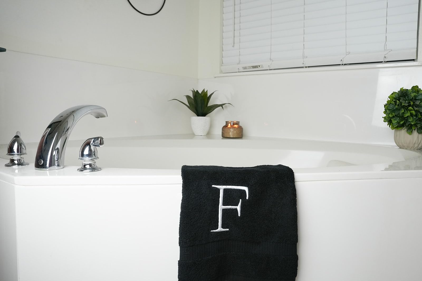 Black Monogrammed Hand Towel For Bathroom - Initial Hotel Quality Decorative Embroidered Luxury Towel For Powder Room, Spa - Got