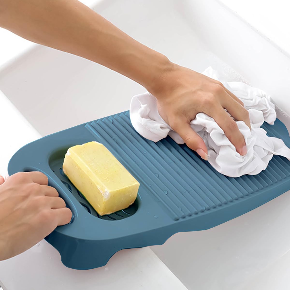 Wash Board, Washboard For Hand Washing Clothes, Plastics Laundry Scrub Board Household With Holder Portable (D-Navy Blue+Multifu