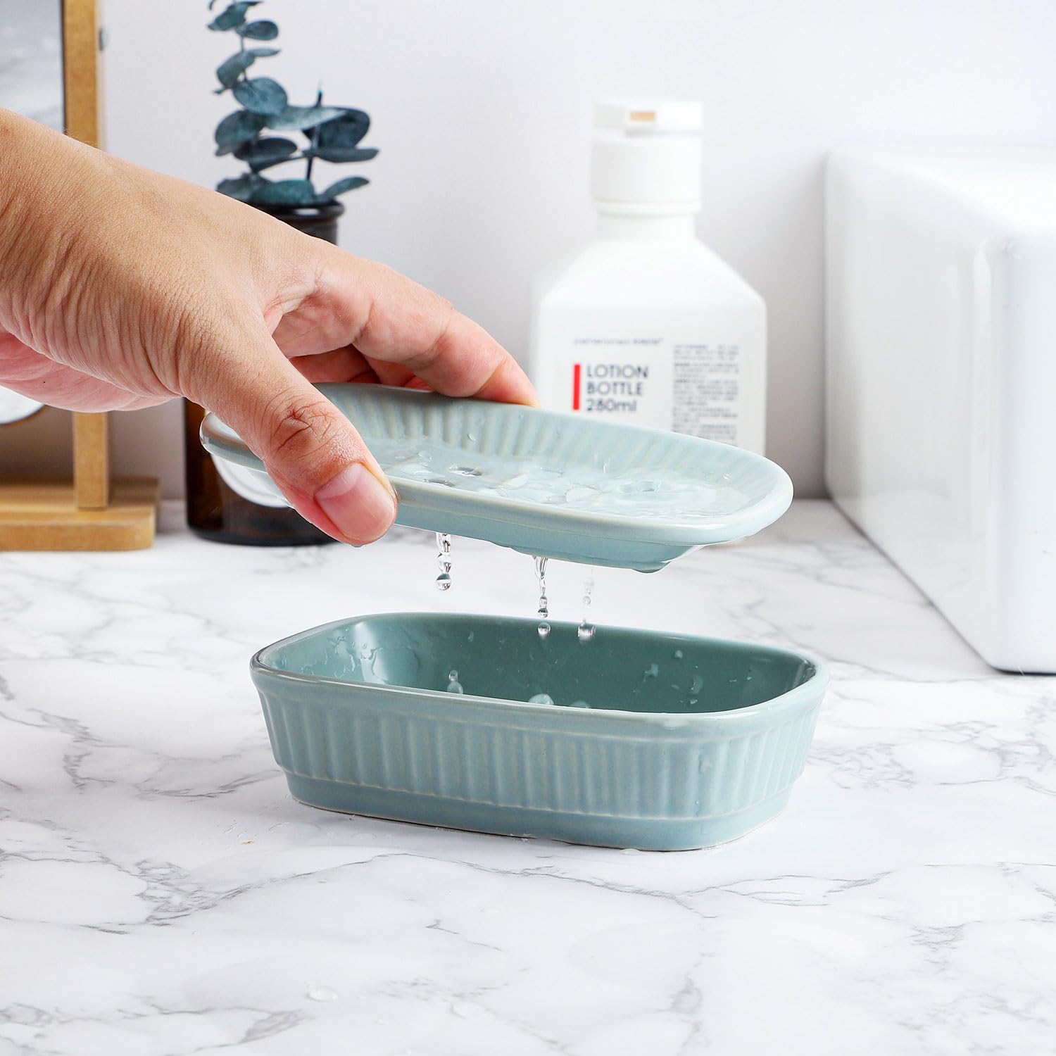 Vanenjoy White Ceramic Soap Dish, Self Draining Soap Dish For Kitchen Sink, Decorative Bathroom Soap Dish, Kitchen Sponge And So