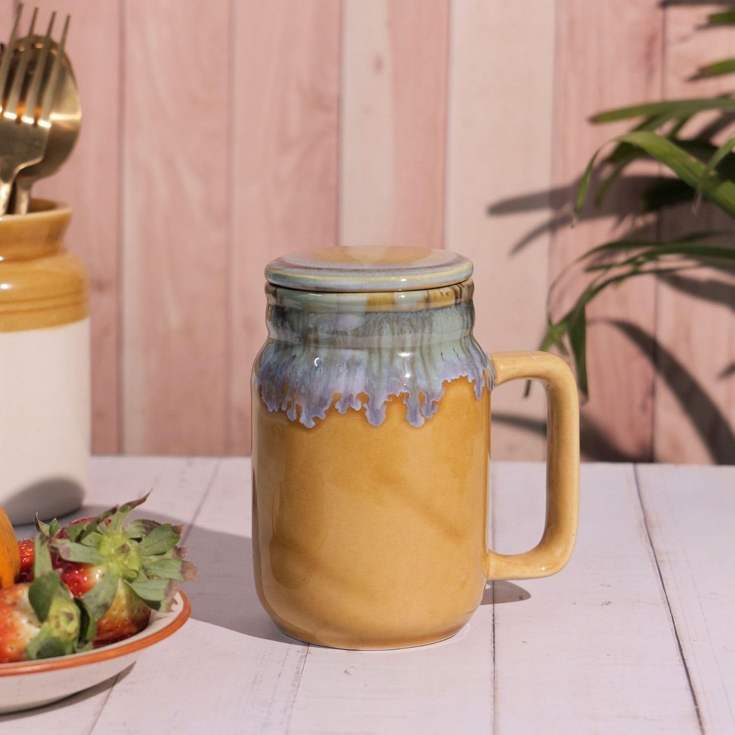 VarEesha Sunehari Mustard HandGlazed Ceramic Coffee Mug with Lid Set of 1 Piece, 400 ML Each | Ceramic Mug for Coffee, Tea & Mi
