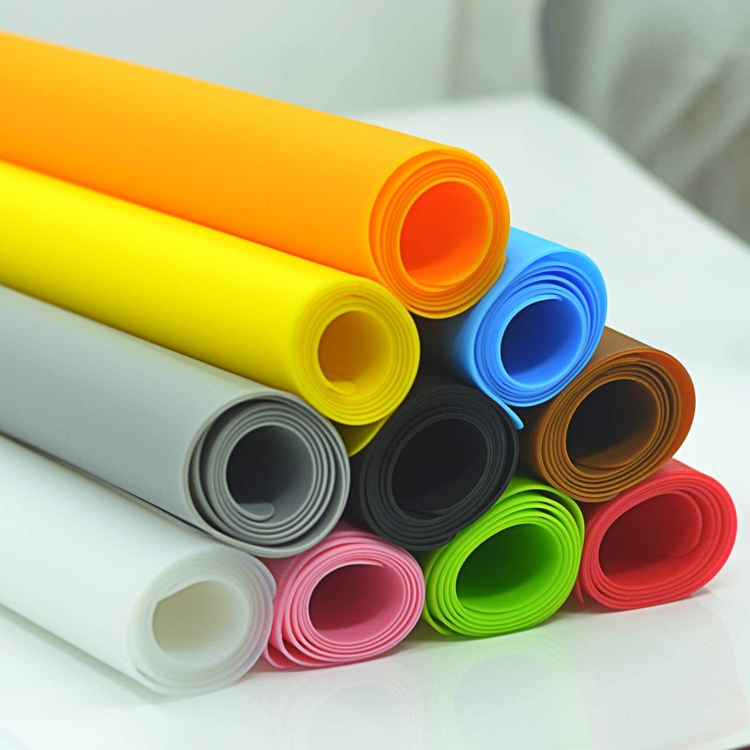 Silicone   Placemats,   Food-Grade   Non-Slip   Waterproof,   Dining,   Stain   Resistant,   Countertop   Protector,   Kitchen