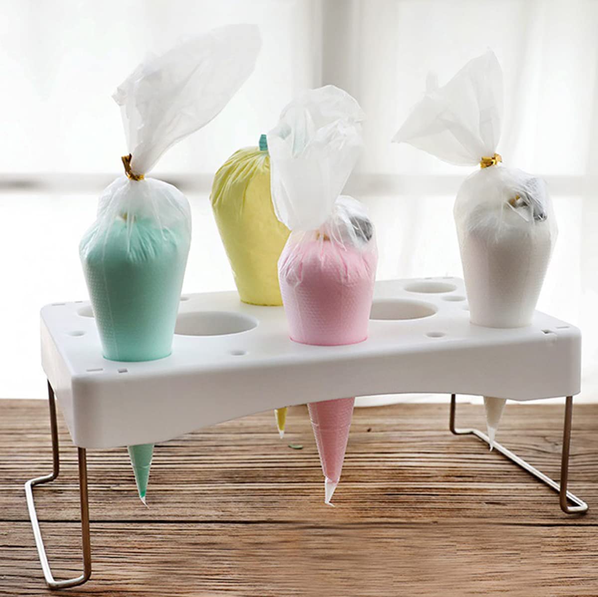 Wlsanx Piping Bag Shelf Decorating Bag Rack Cake Decorating Frosting Bag Rack Stainless Steel Feet Cake Tools Diy Baking 12 Cavi