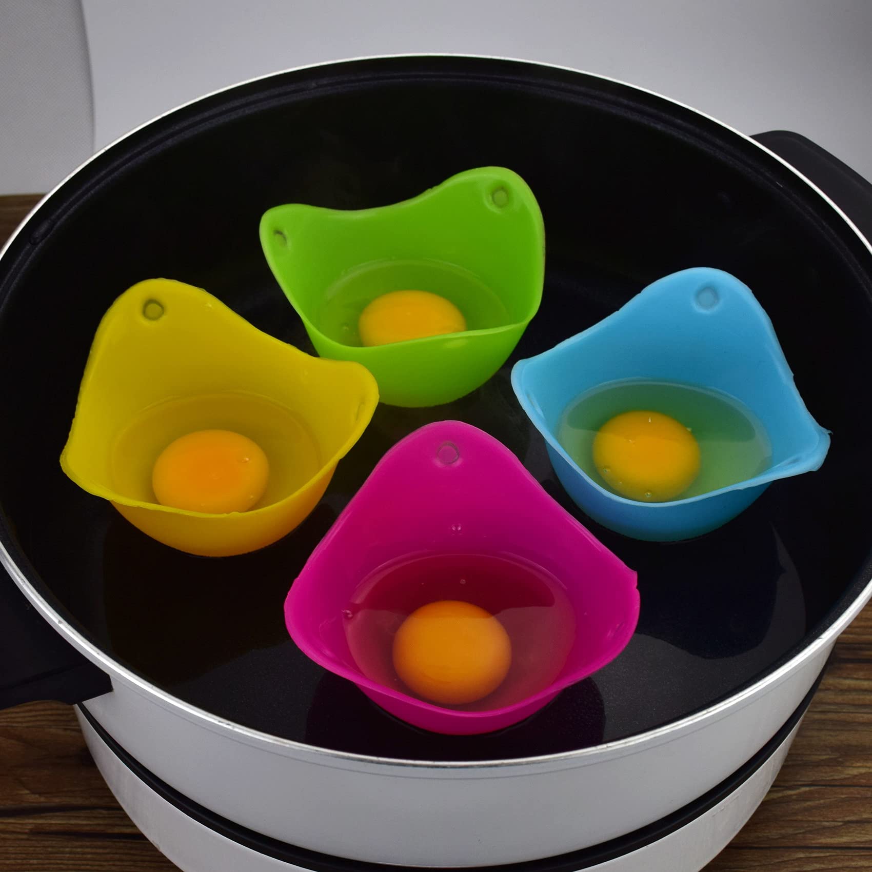 Egg Poacher Nonstick Silicone Egg Poaching Cup Poached Egg Cooker Egg Molds Cookware For Microwave Stovetop Premium 4Pcs