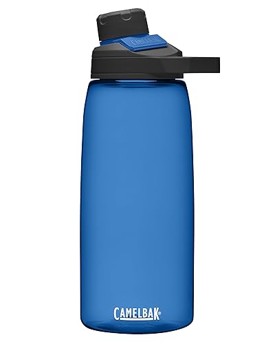 camelBak chute Mag BPA Free Water Bottle with Tritan Renew - Magnetic cap Stows While Drinking  32oz  Oxford
