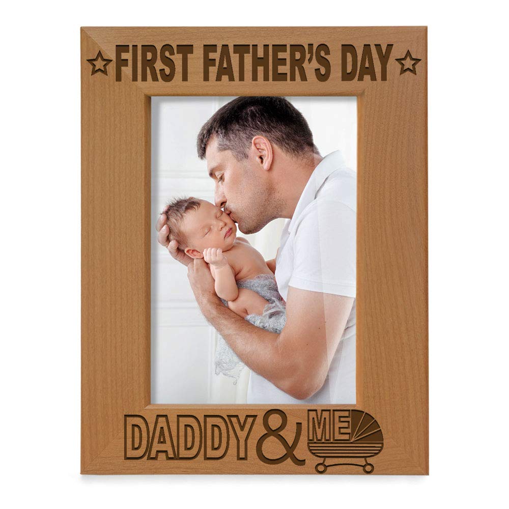 KATE POSH - First Fathers Day Engraved Natural Wood Picture Frame - Daddy & Me, Happy Fathers Day, Daddy Gifts from Daughter &