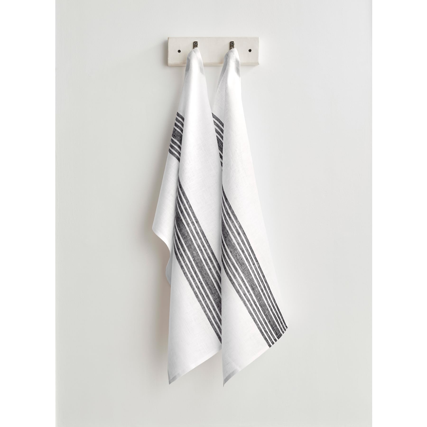 Solino Home Linen Kitchen Towels Set Of 2 - Black And White 17 X 26 Inch - 100% Pure Linen Farmhouse Kitchen/Tea Towels- Machine