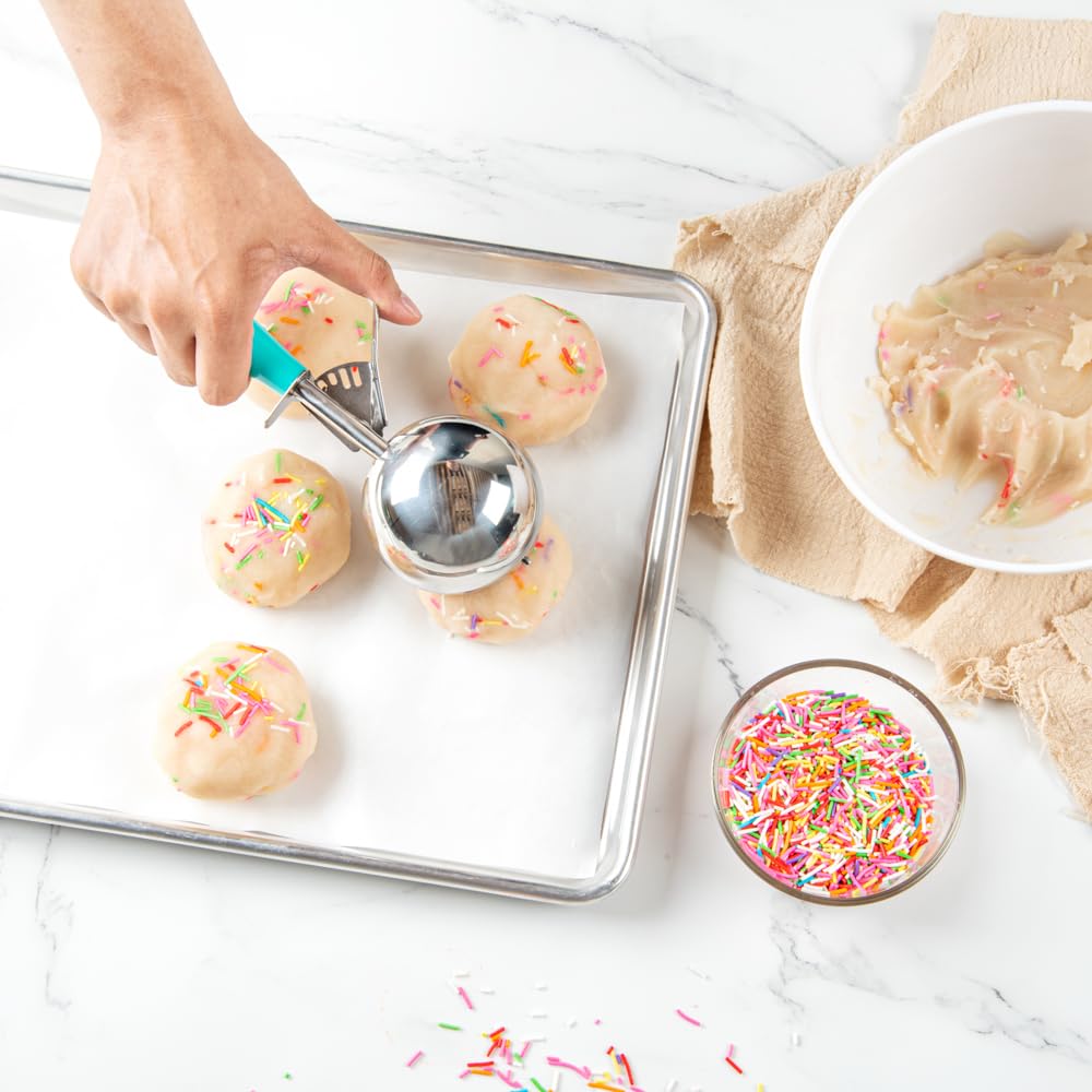 Restaurantware Met Lux 6 Ounce Portion Scoop 1 Durable Disher Scoop - Thumb Trigger Teal Stainless Steel Ice Cream Disher For Po
