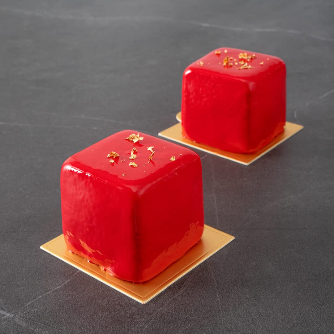Restaurantware Pastry Tek Silicone Cube Baking Mold - 8-Compartment - 10 Count Box