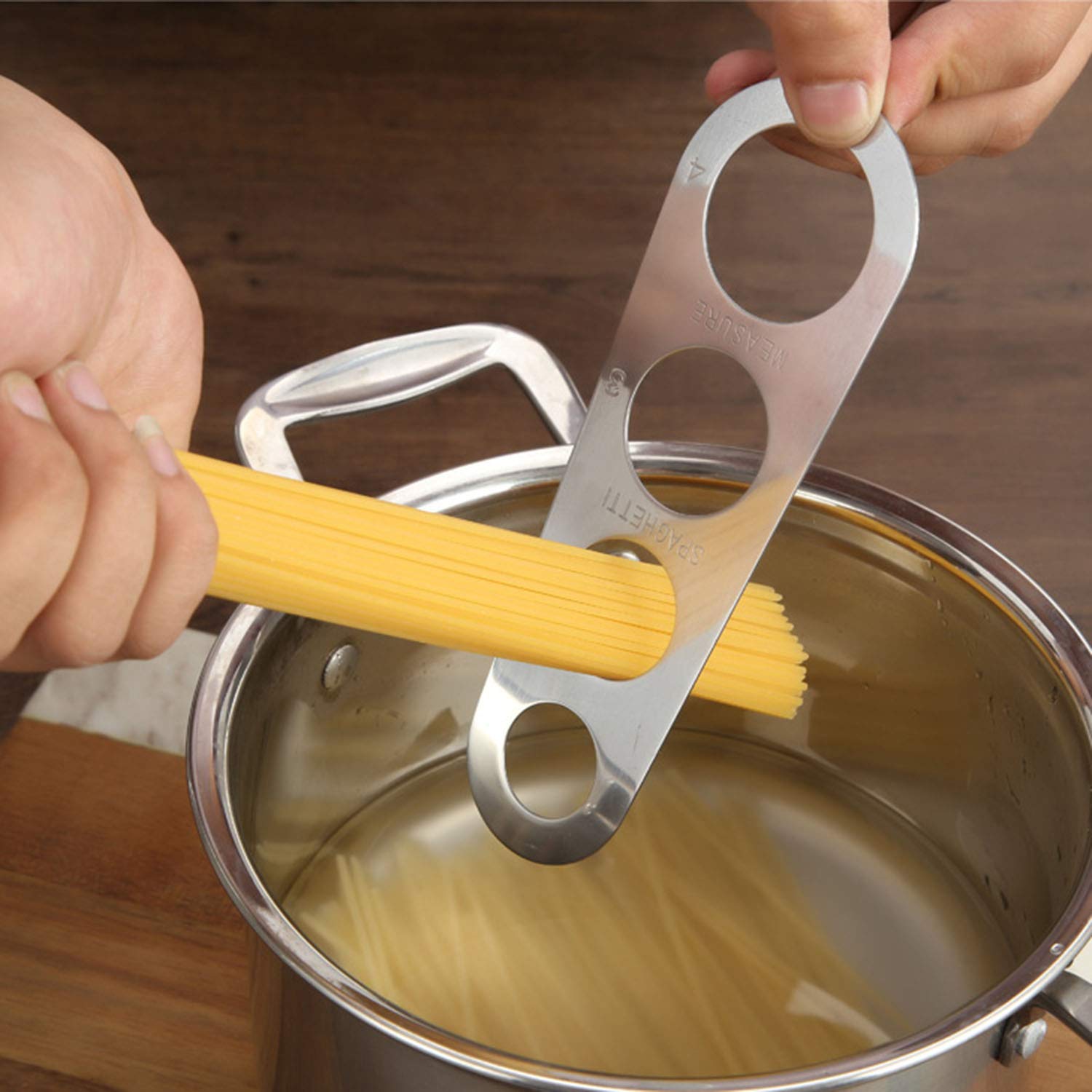 Batino 4-Hole Stainless Steel Spaghetti Measure Tool For Spaghetti Pasta Gadget Boodle Spaghetti Ruler Measurer Tool Device