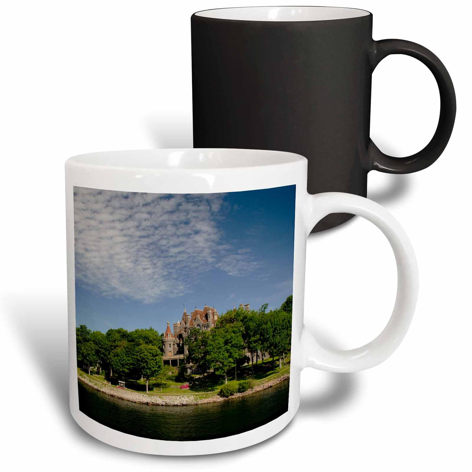 3dRose Boldt Castle, Thousand Islands, New York USA - US33 CMI0184 - Cindy Miller Hopkins 11oz Magic Transforming Mug